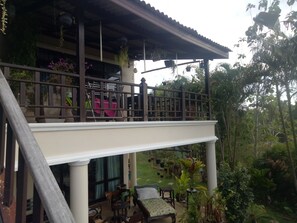 You room is located on top floor with a great sea view