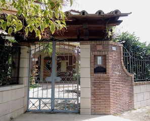 Exterior detail