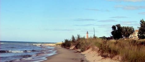 Looking north to Little Point Sable Lighthouse.