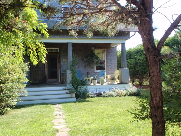 summer 22 Creek Lane  farmers porch