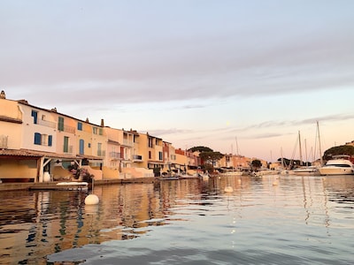 Port Grimaud Bay of St Tropez Beautiful apartment overlooking marina