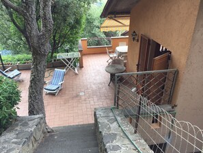 Vista dal giardino