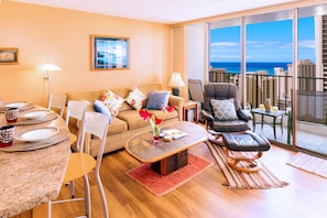 Living room with AC, pull out sleeper sofa and beautiful Ocean views