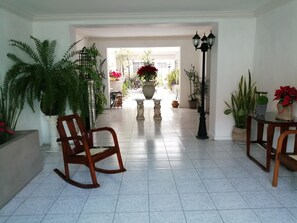 Sala de estar en el lobby