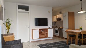 Ferienwohnung 2, 55 qm, 2 Schlafzimmer, max. 5 Personen-Obergeschosswohnung Wohnraum