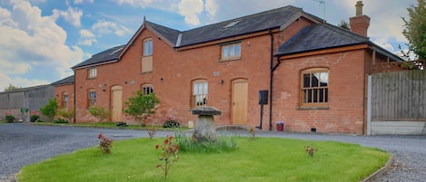 Broad Iron Cottage (right door) and it's larger sibling, Varden House (left)