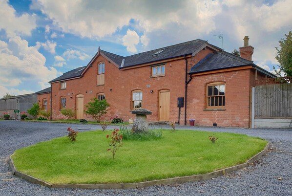 Broad Iron Cottage (right door) and it's larger sibling, Varden House (left)