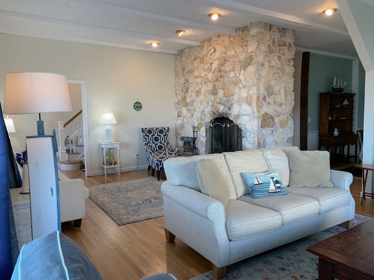 Circa 1870 Oceanfront Home in Brant Rock – Commanding Views Of The Ocean