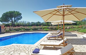 Pool & Garden view.