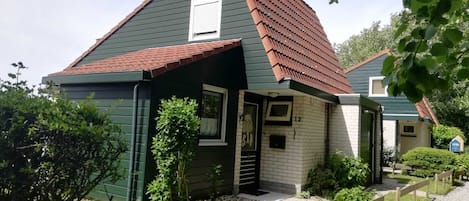 Vorderseite Eingang
ferienhaus-nelke@gmx.de