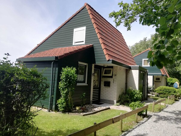 Vorderseite Eingang
ferienhaus-nelke@gmx.de