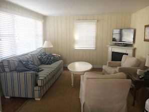 Bright Living room