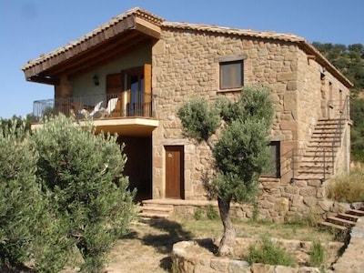 Rural house Les Cots de Lloberola from 6 to 47 people