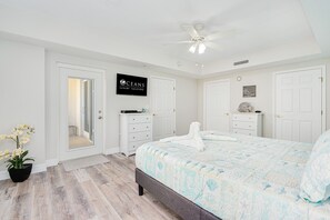 King Bed and TV