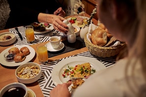 Frukost