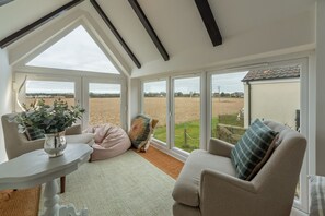 First & Last, Trimingham: The delightful upstairs reading room with open countryside views