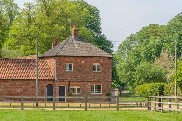 The Tack House, Holkham: A truly unique opportunity to stay on the beautiful Holkham estate
