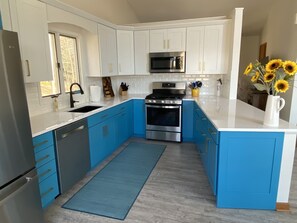 All new appliances in remodeled kitchen during winter of 2020.