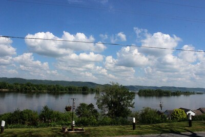 Mississippi River View