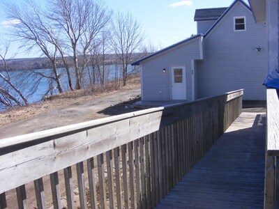 A beautiful 5 bedroom 4 bath house with Stunning Ocean View in town of Digby