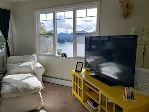 living room with view
