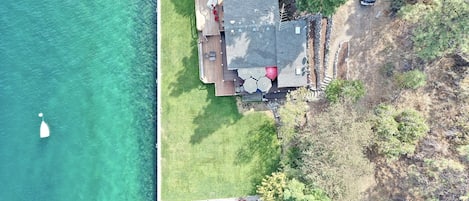 Bird's eye view of the Last Resort #2 condo on low-bank Lake Chelan - unit #2 is on the top left corner