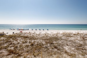 Enjoy the Gulf front views from the balcony