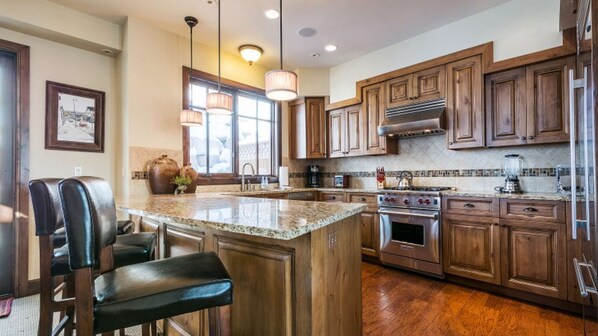 Private kitchen