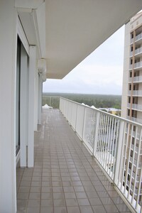 Amazing Views Beachfront East End Corner Unit 