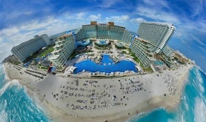 Cancun - Birdseye view