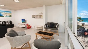 Lounge area