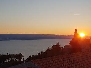 Sunset Waterview Apartments