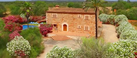 Rural house for rent in Mallorca.  Son Mas 402