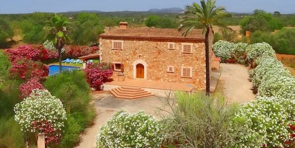 Rural house for rent in Mallorca.  Son Mas 402