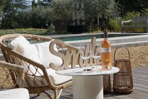 Dégustation du rosé de la maison 