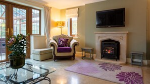 Living Room, Kingfisher Cottage, Bolthole Retreats