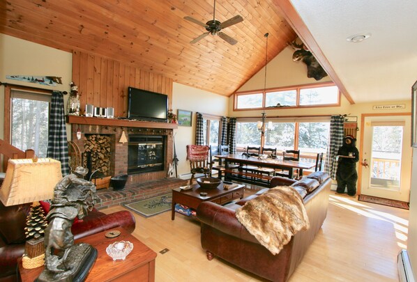 Living room & dining area
 
