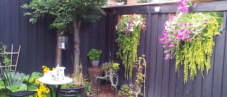 Private courtyard entrance to lower suite