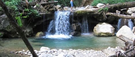 This is what you may swim in every day - and tens of other pools of paradise...