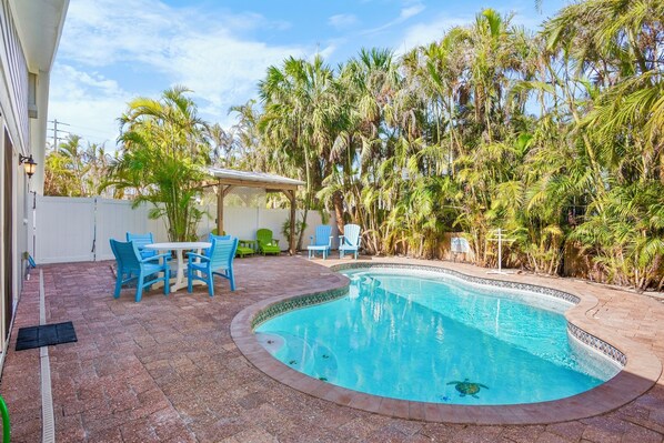 Private Pool