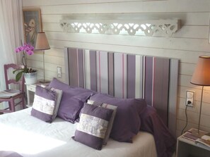 Lit de la chambre Jardin