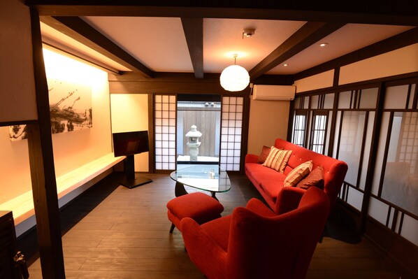 Renovated Modern Trad 5mins wlk frm sta.