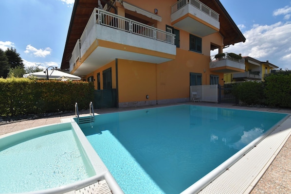 Shared pool