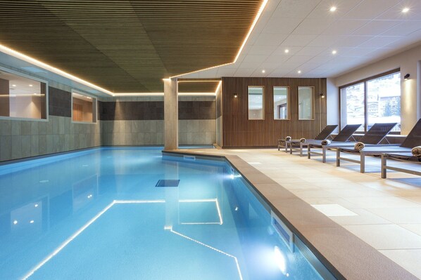 Holiday Home Swimming Pool