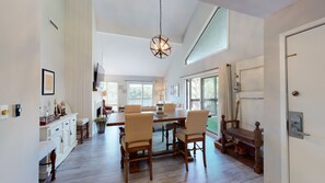Living Room/Dining Table