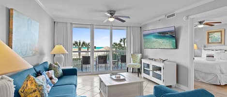 24-Pelican-Beach-Resort-214-Living