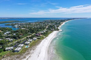 Long private beach a mile from public access point 