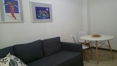 BB4U Apartments and Terrace - White