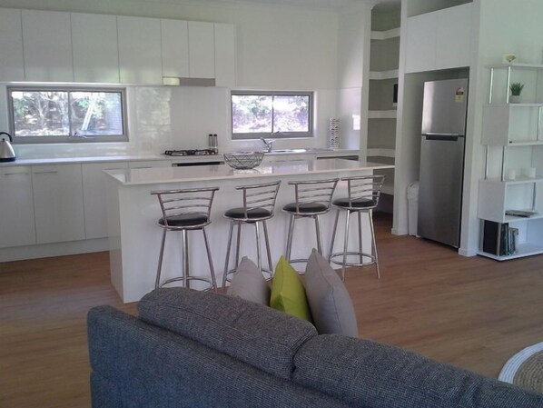 white granite kitchen