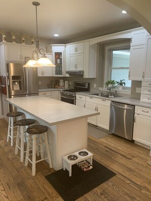 Main floor Kitchen